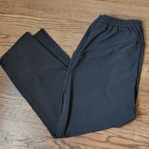 Euc lululemon namaskar pant - Picture 4 of 4